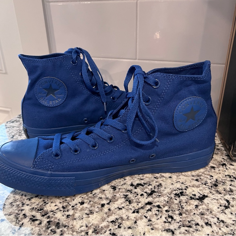 Converse High Top Shoes Chuck Taylor All Star Blue Sneakers Mens Size: 11